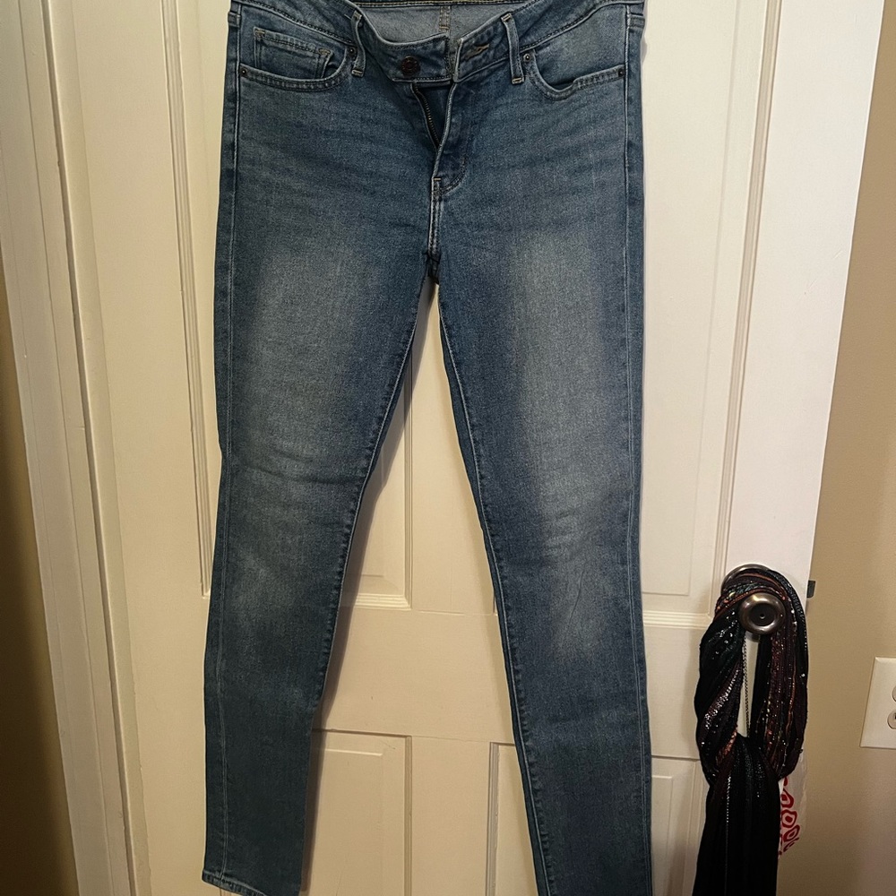 Levi jeans